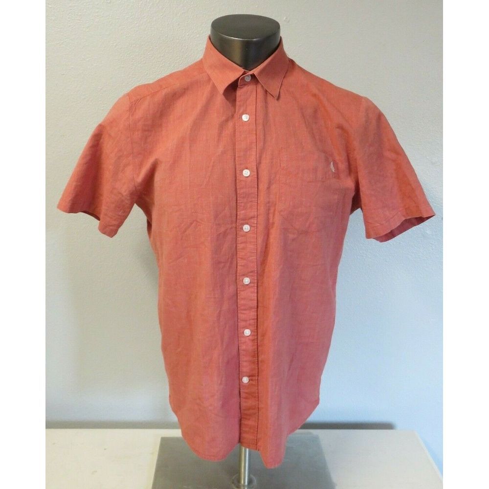 Mens VOLCOM Short Sleeve Button Front Red Solid Shirt Size M Cotton Corpo Class